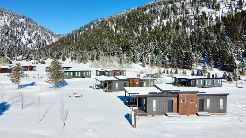 Why Terra Nova Cabins is the Best Choice for Winter Travelers coming to West Yellowstone